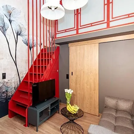 Budget 1min From Main Square Appartement *